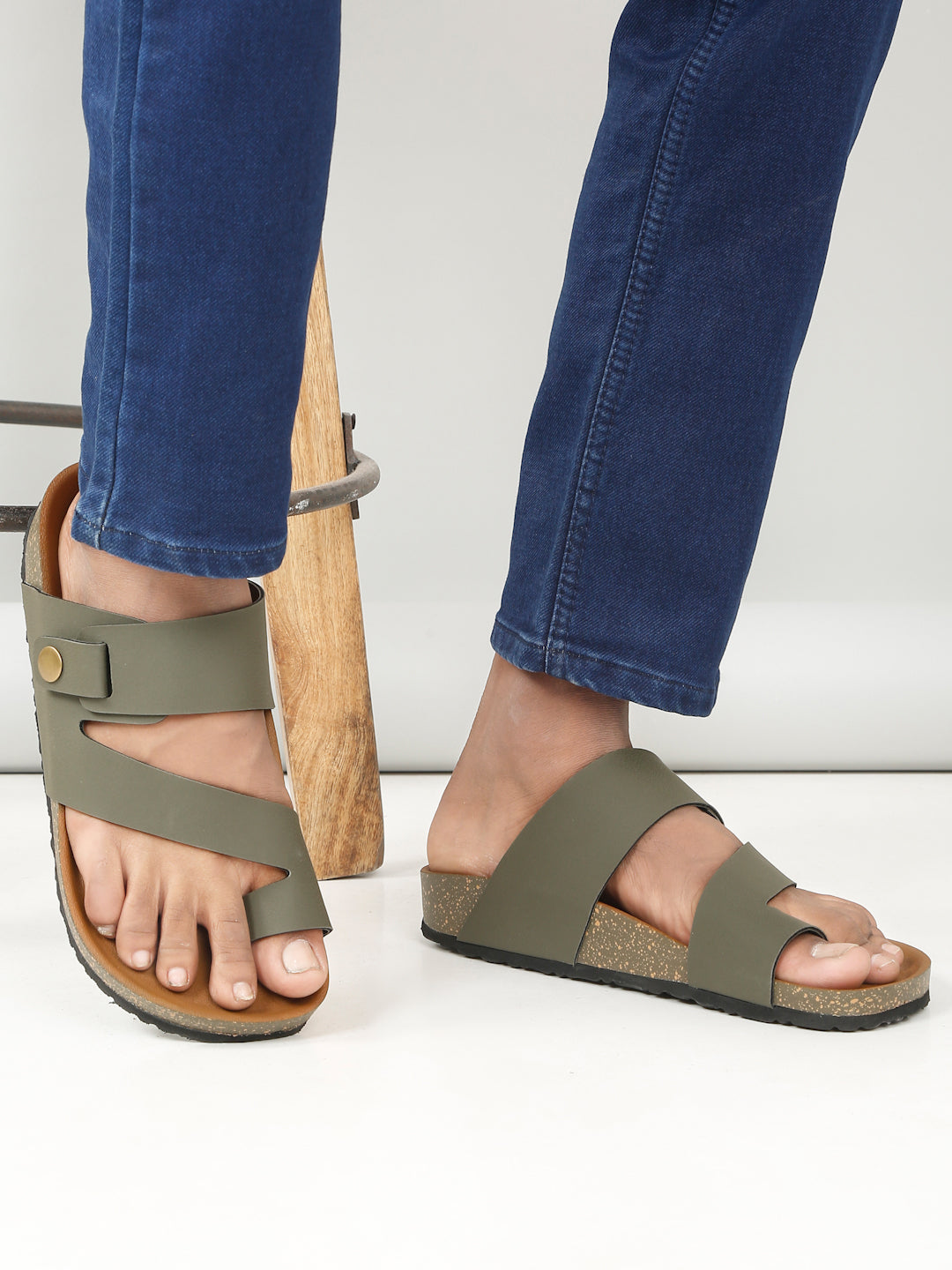 Kosher Olive Men's Casual Sandal