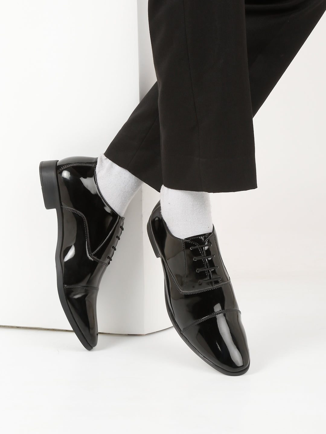 Kosher Black Color Lace-up Formal Shoes