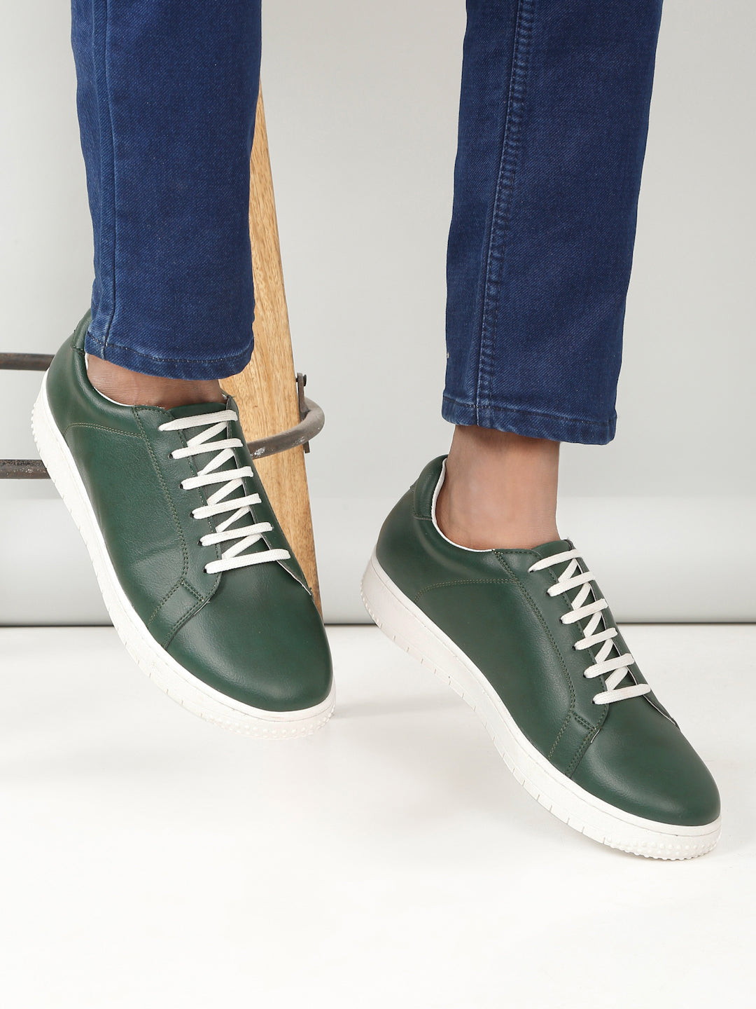 Kosher Green Color Lace-up Men's Casual Sneaker Shoes