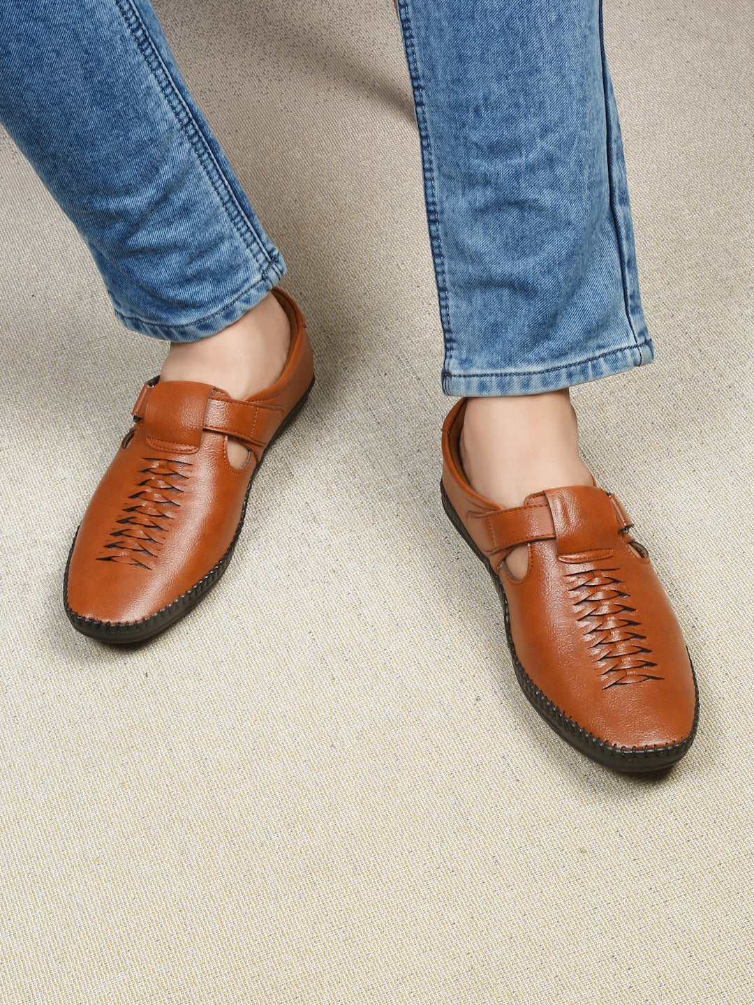 Kosher Tan Roman Faux Leather Men's Casual Sandal