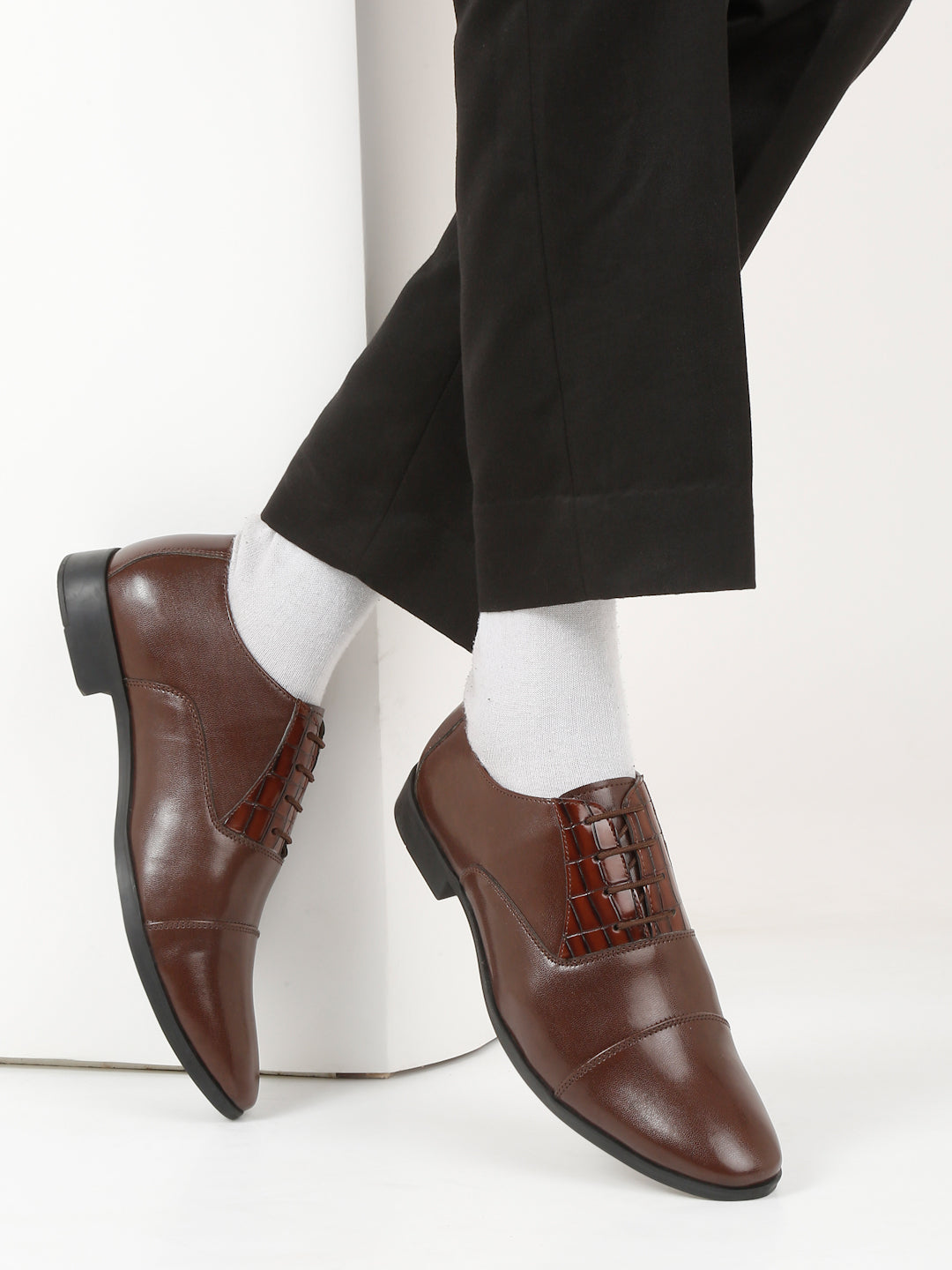 Kosher Brown Color Lace-up Formal Shoes
