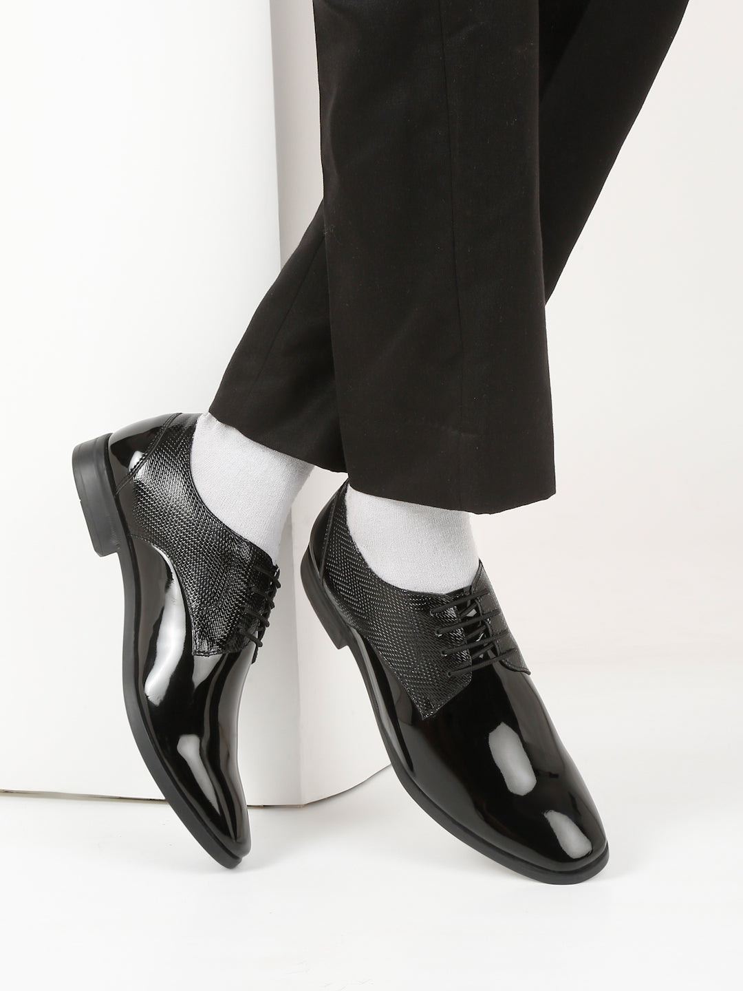 Kosher Black Color Lace-up Formal Shoes