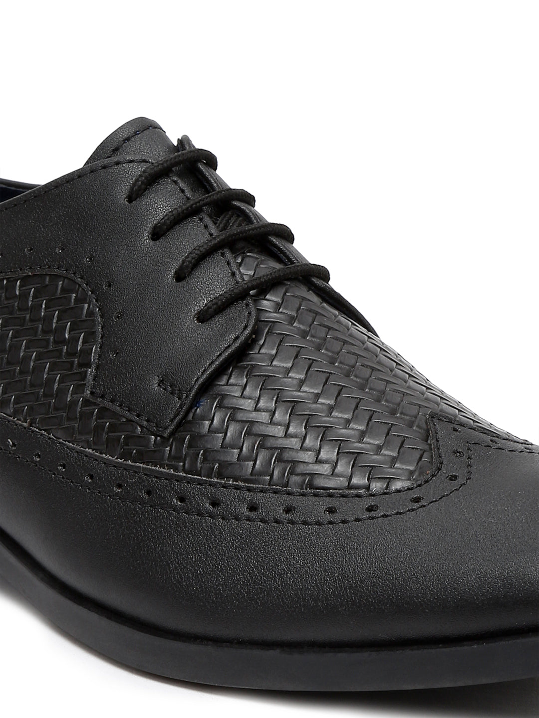 Kosher Black Color Lace-up Formal Shoes