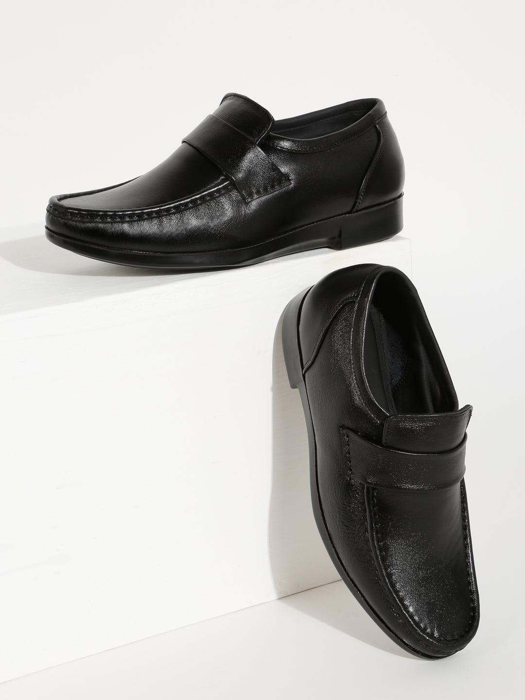 Kosher Black Color Genuine Leather Slip-On Comfort Shoes for Men