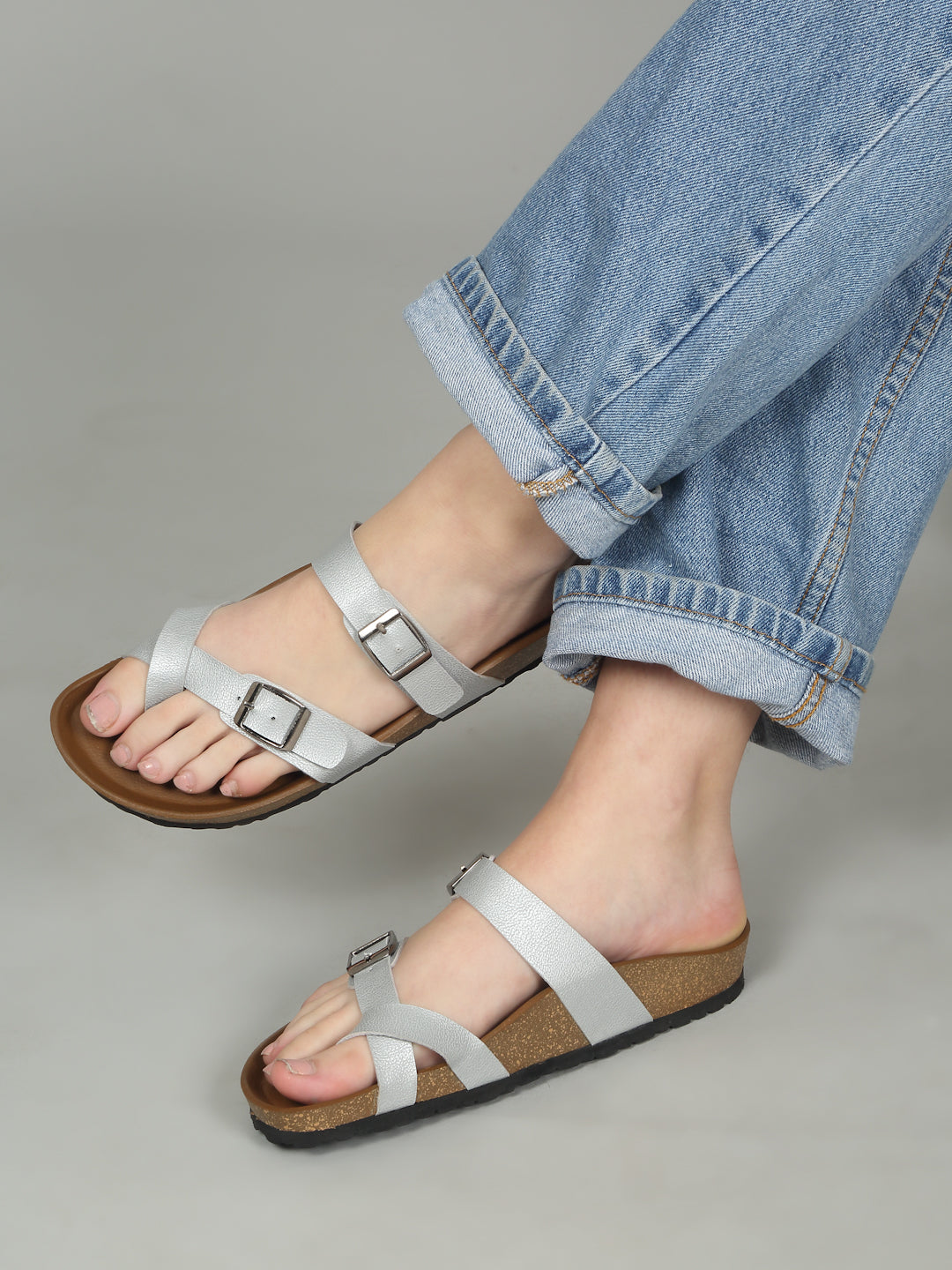Kosher Silver Women,s casual slipper